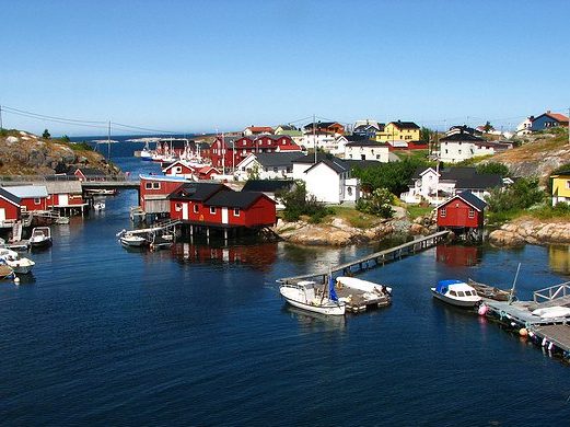 Øyhopping med stopp på Mausund i Frøyas skjærgård, Øyrekka