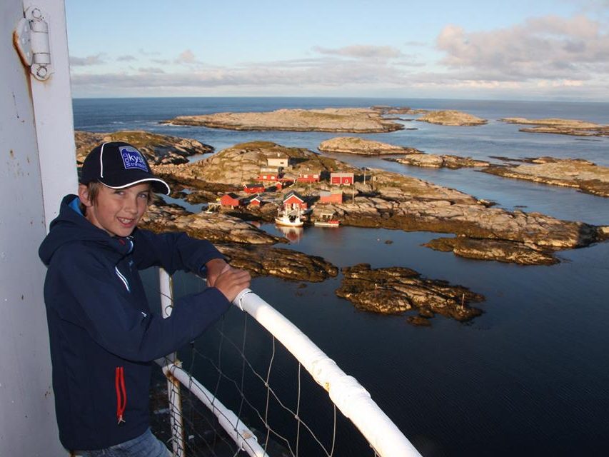 Utsikten fra Halten fyr i Froan. Bli med på fyrhopping i Øyrekka.