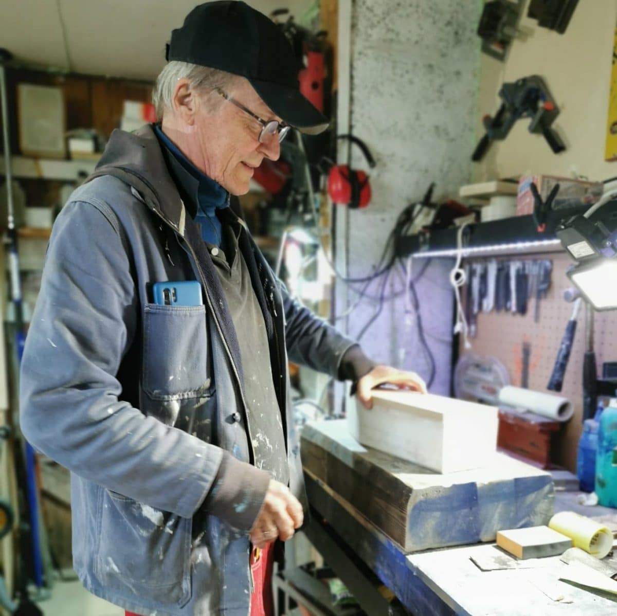 Atelier Staangsund på øya Sula i Frøyas skjærgård, Øyrekka på Trøndelagskysten.