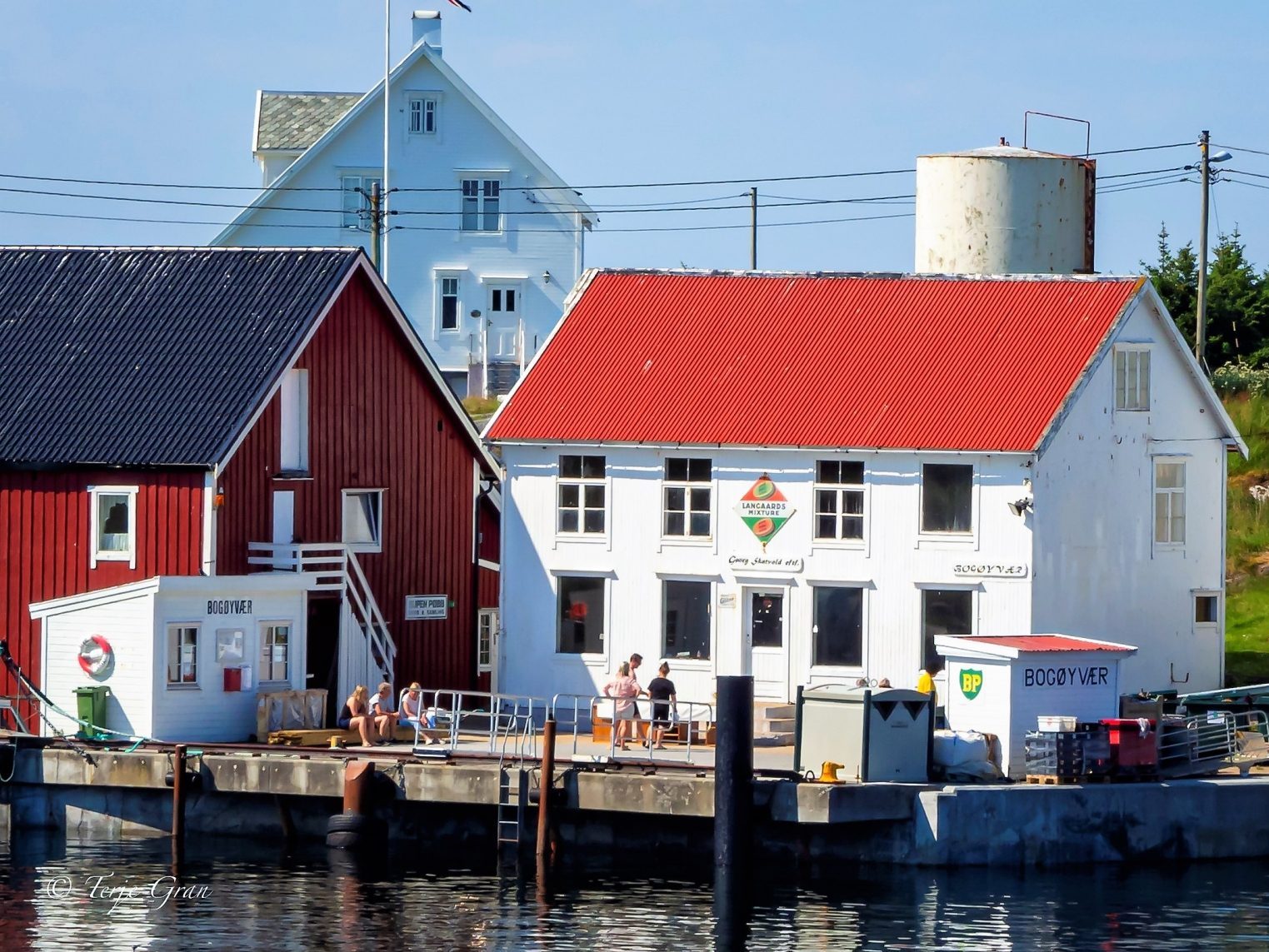 Handelshuset Georg Skatvold på Bogøya i FRøyas skjærgård, Øyrekka på Trøndelagskysten