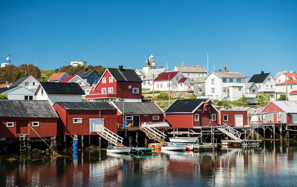 Hotell Frøya arrangerer opplevelsesturer til Frøyas skjærgård, Øyrekka på Trøndelagskysten