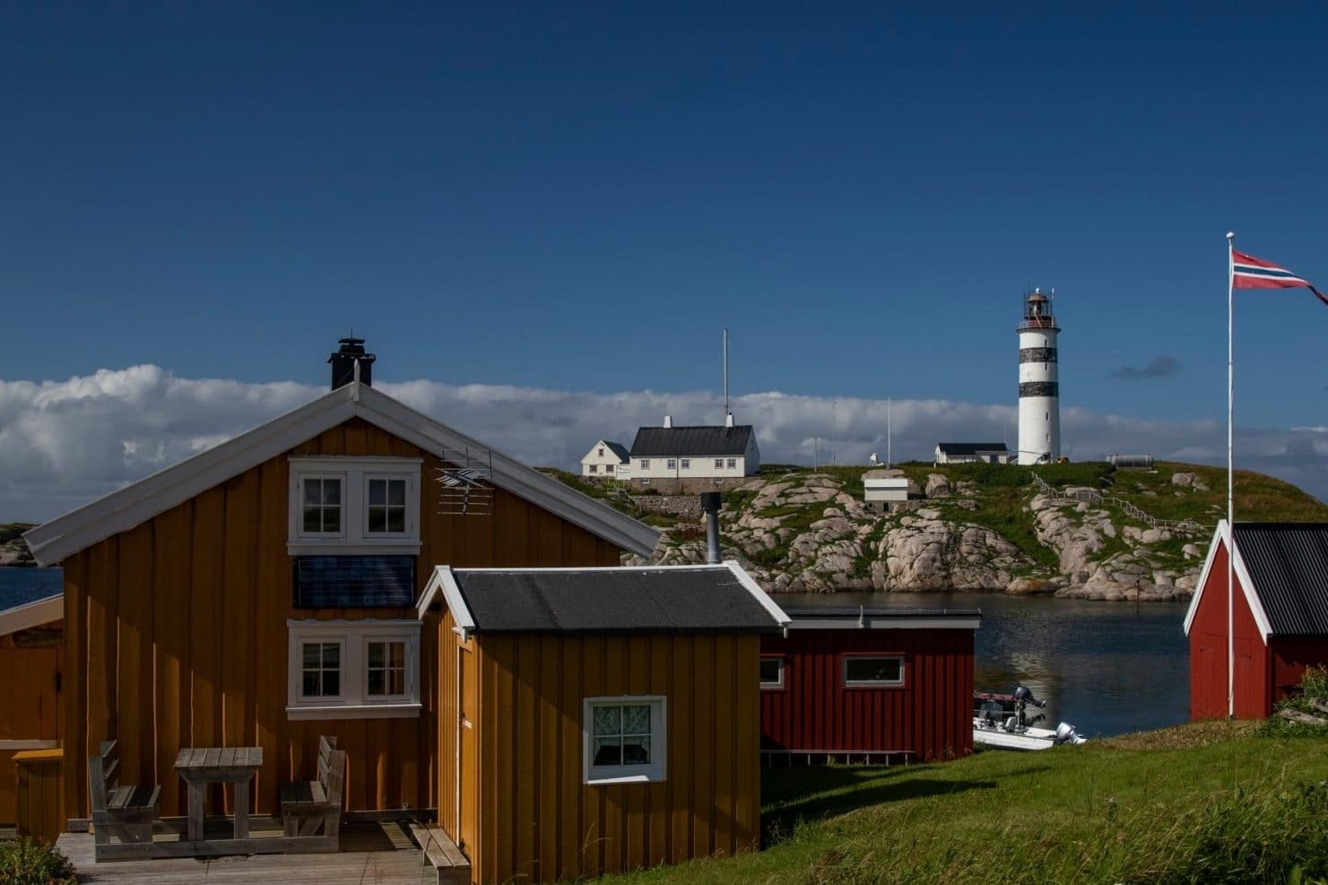 Øyhopping og fototurer til Halten og Froan, Trøndelag