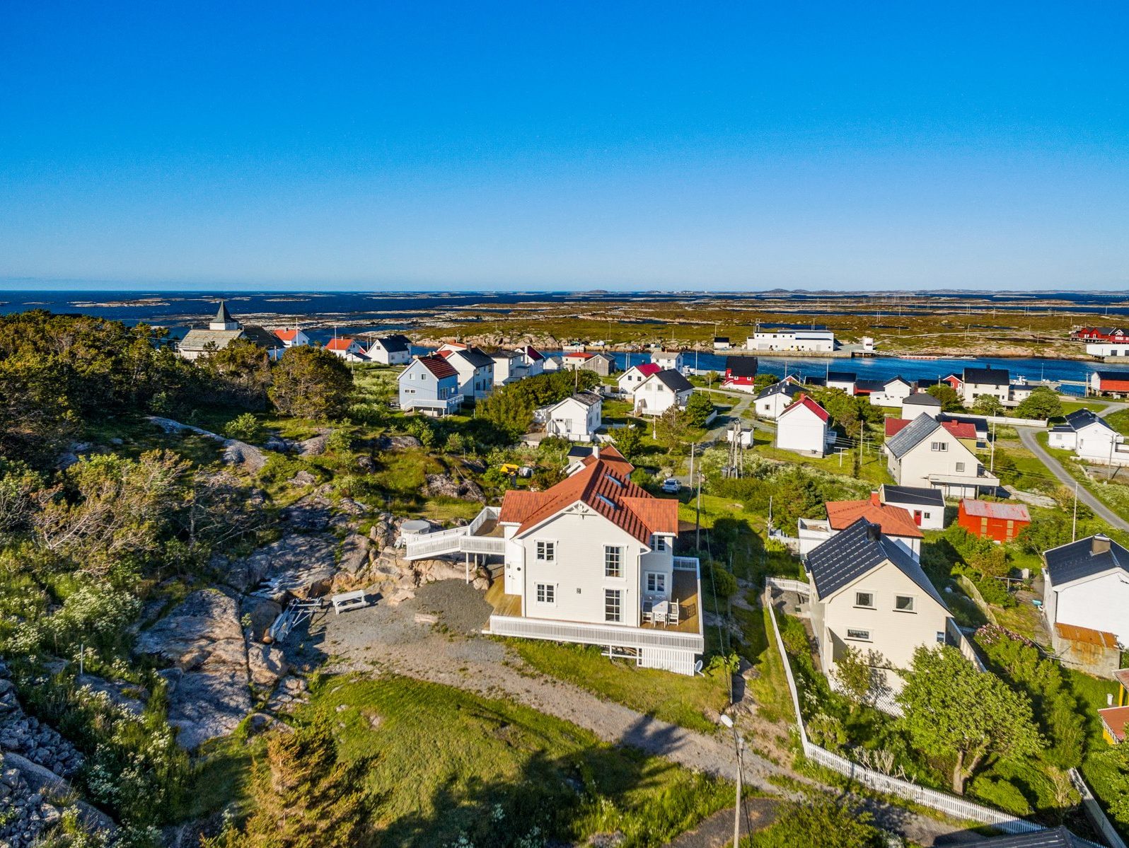 Overnatting på Sula i Frøyas skjærgård, Øyrekka på Trøndelagskysten